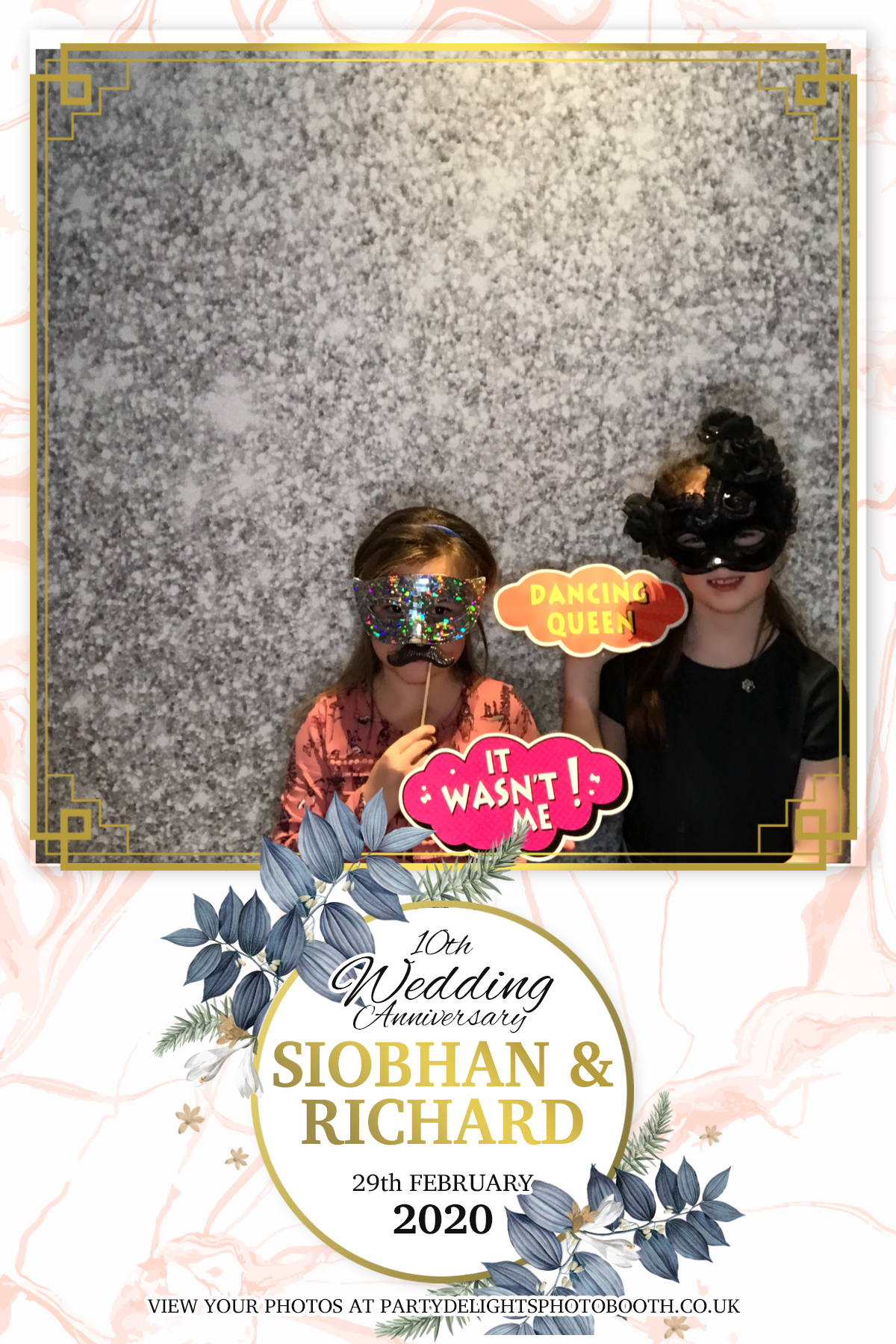 Siobhan and Richards Vow renewal  | View more photos from the event at gallery.partydelightsphotobooth.co.uk/u/PartyDelightsPhotoBooth/Siobhan-and-Richards-Vow-renewal